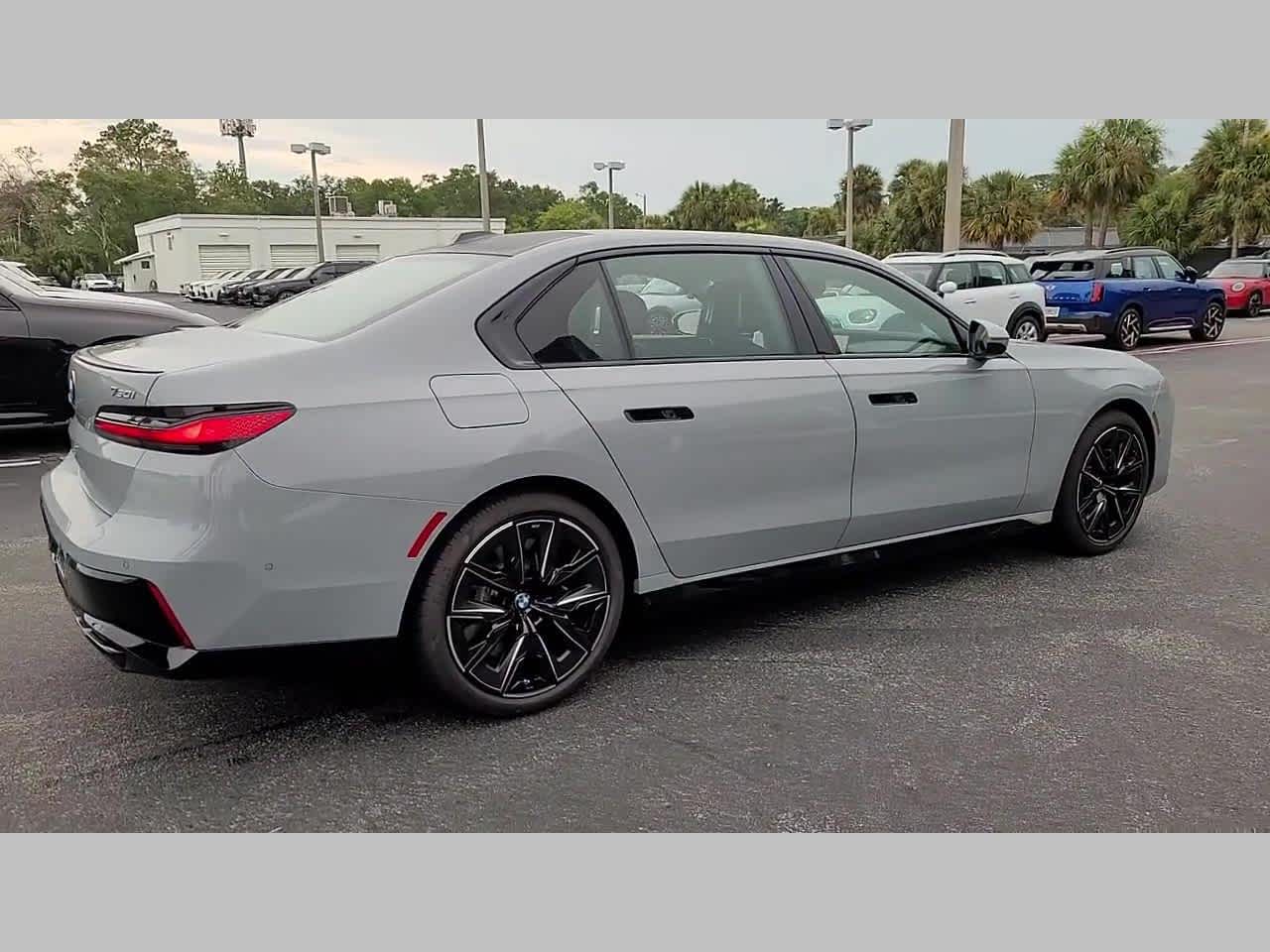 2025 BMW 7 Series 760i xDrive