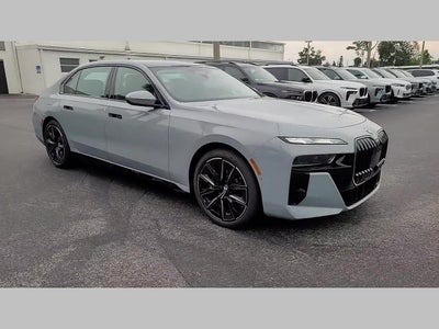 2025 BMW 7 Series 760i xDrive