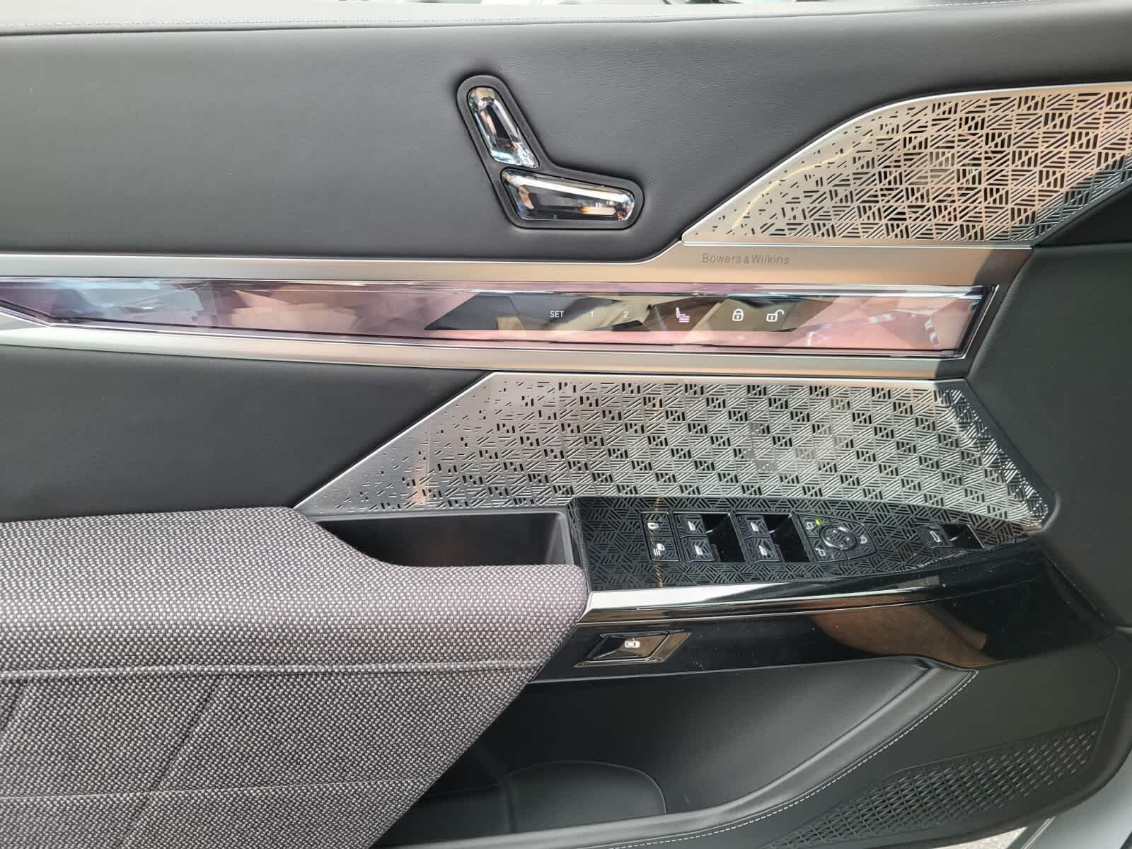 2025 BMW 7 Series 760i xDrive