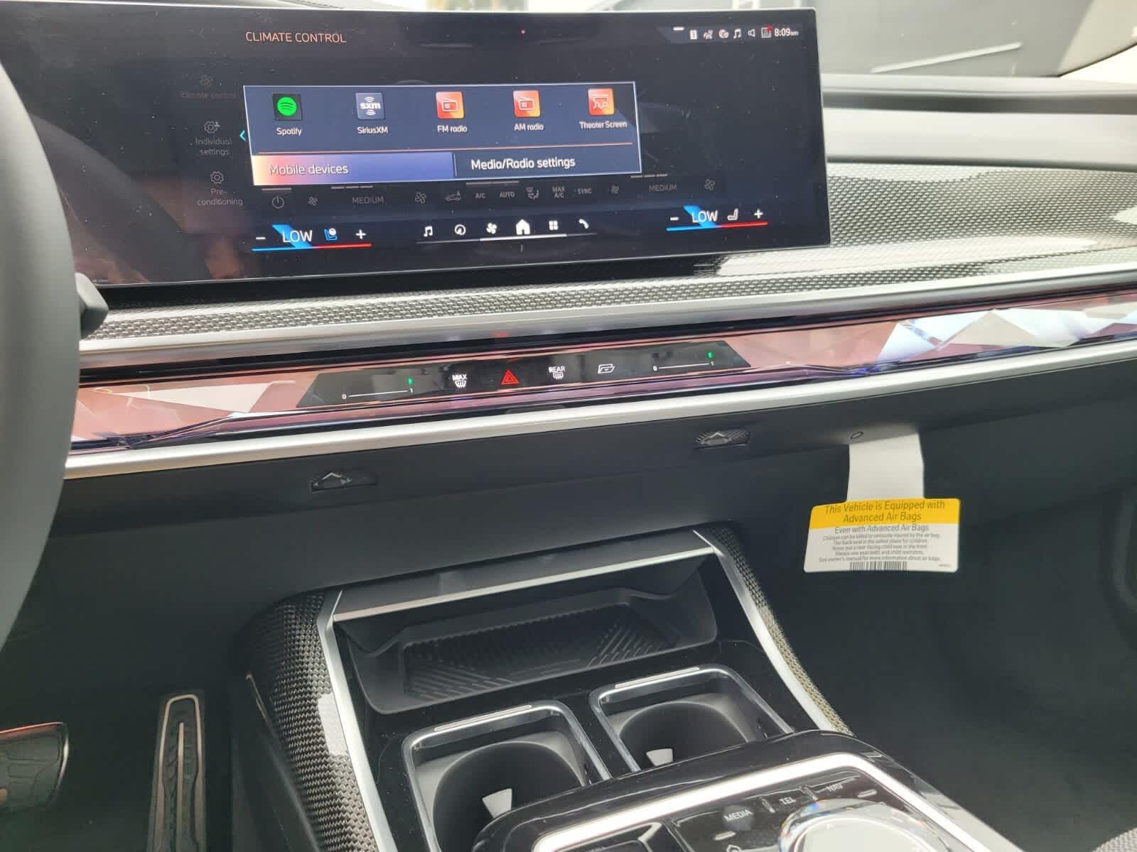 2025 BMW 7 Series 760i xDrive