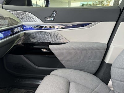 2023 BMW 7 Series 760i xDrive