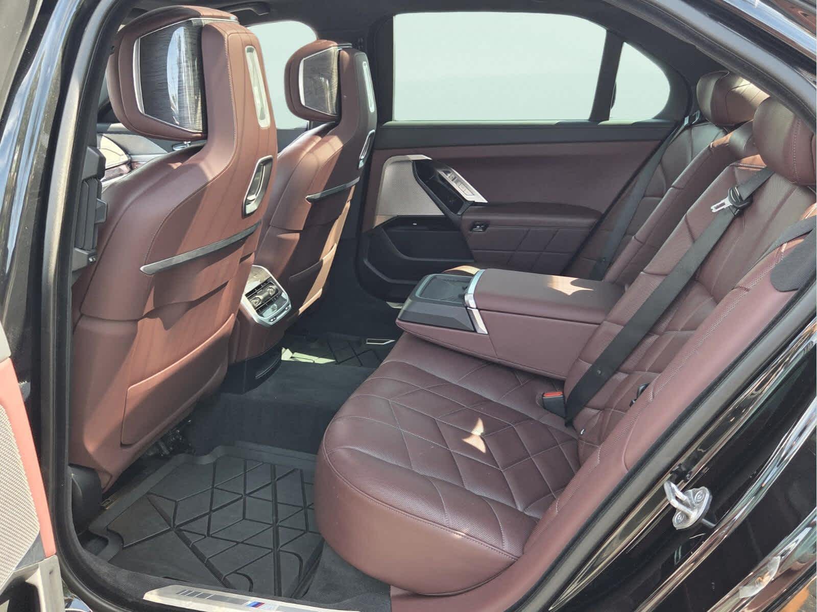 2023 BMW 760i xDrive 760i xDrive