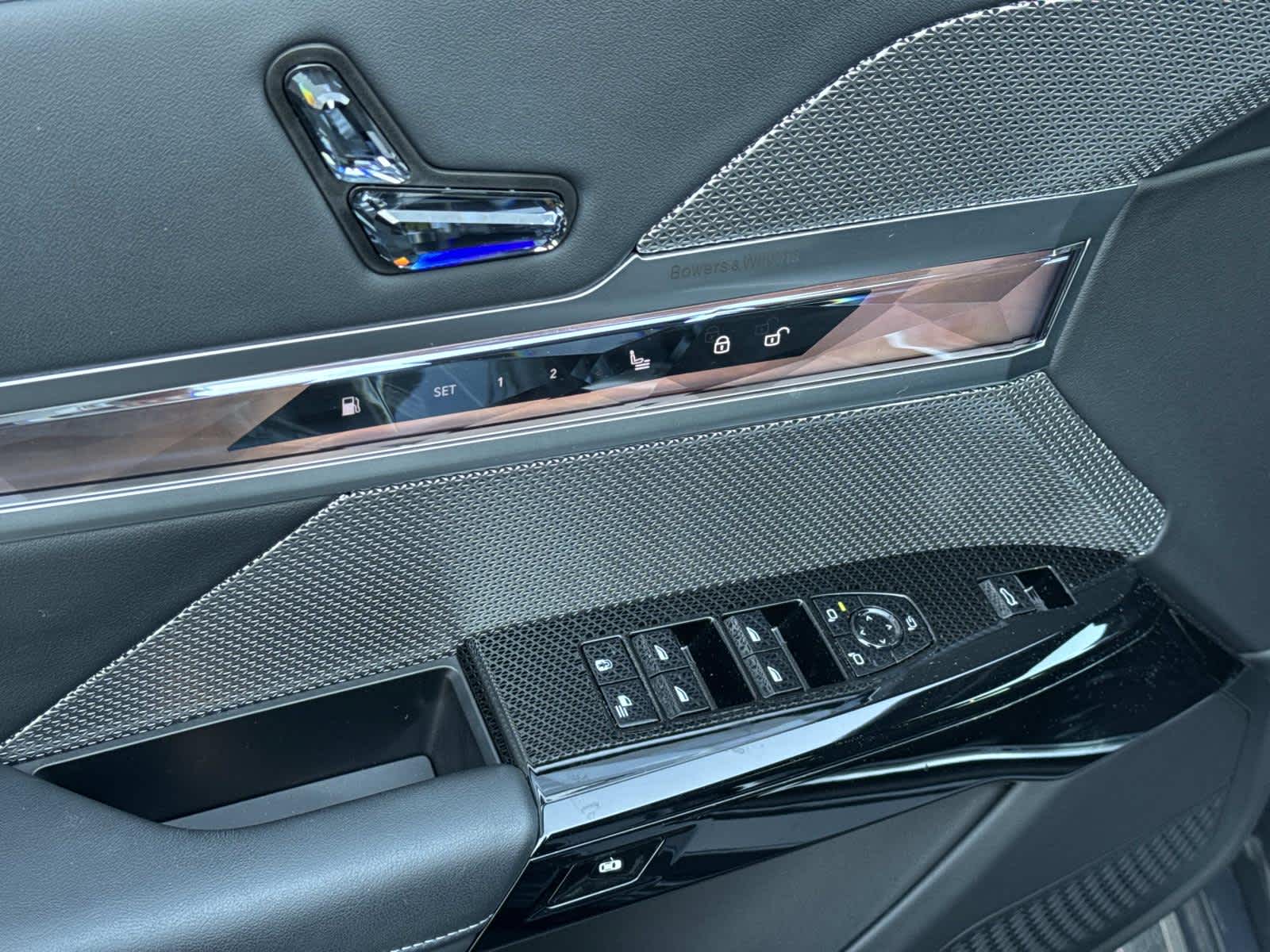 2025 BMW 7 Series 750e xDrive