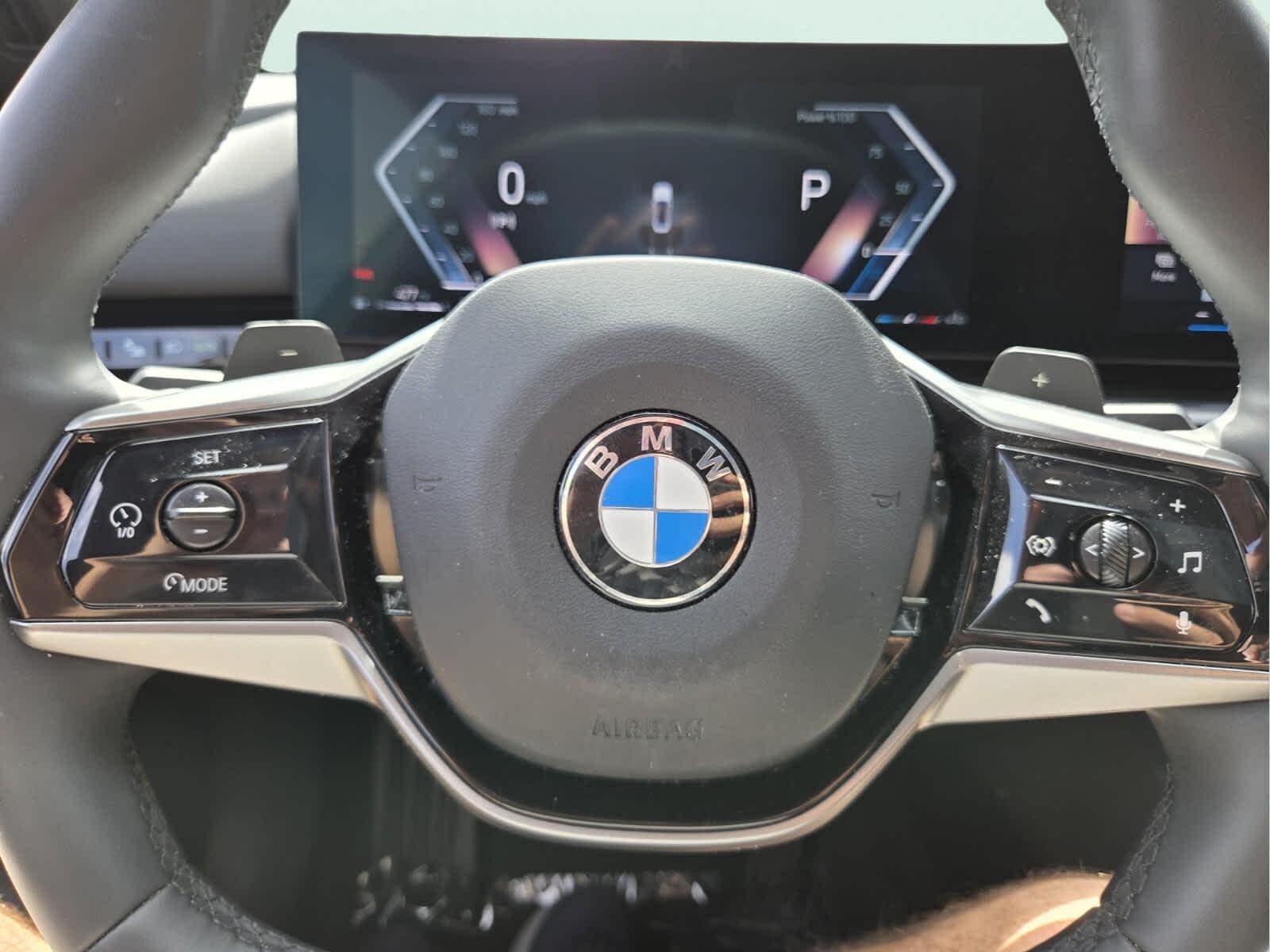 2025 BMW 530i 530i
