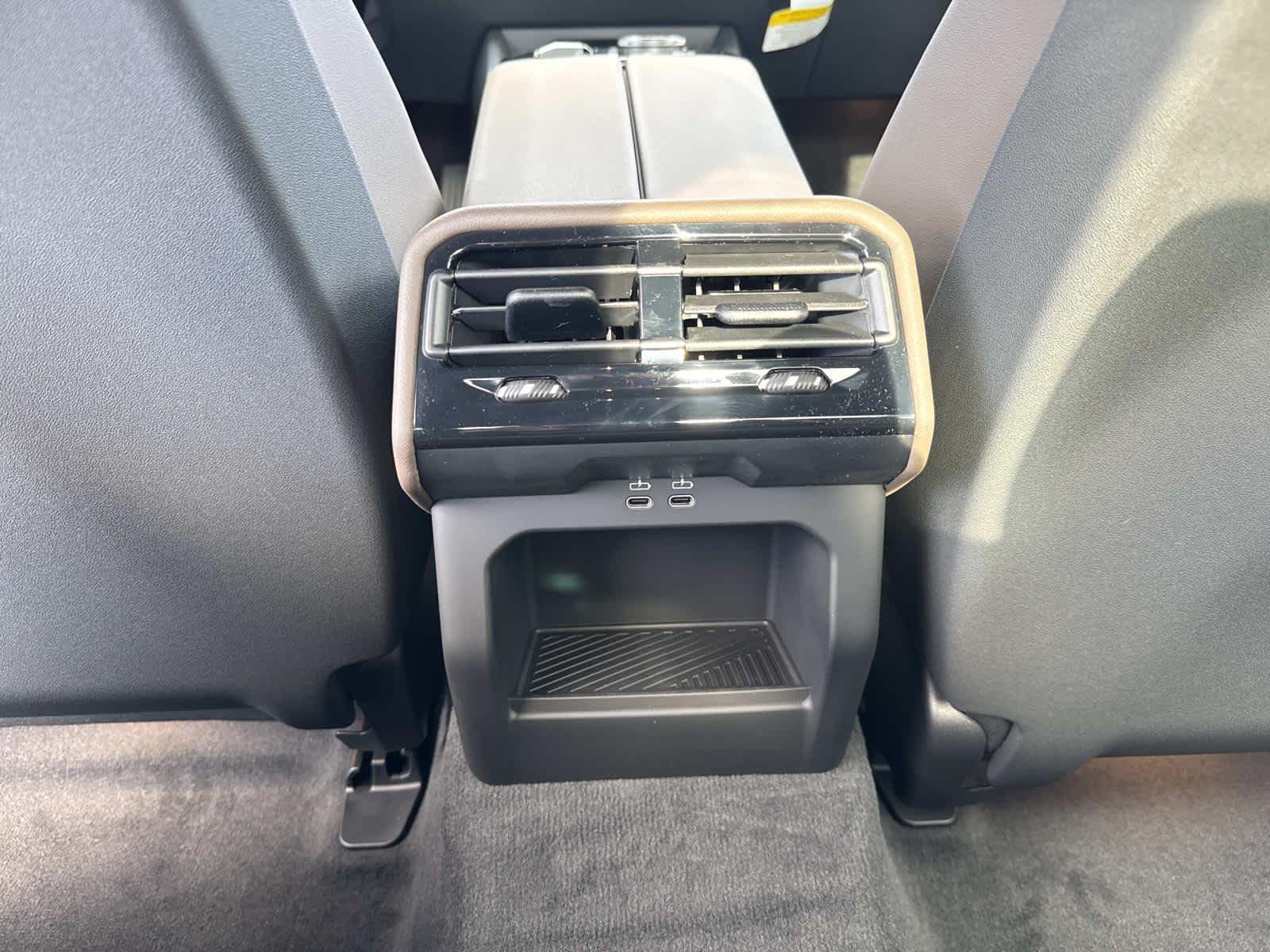 2026 BMW 5 Series 530i