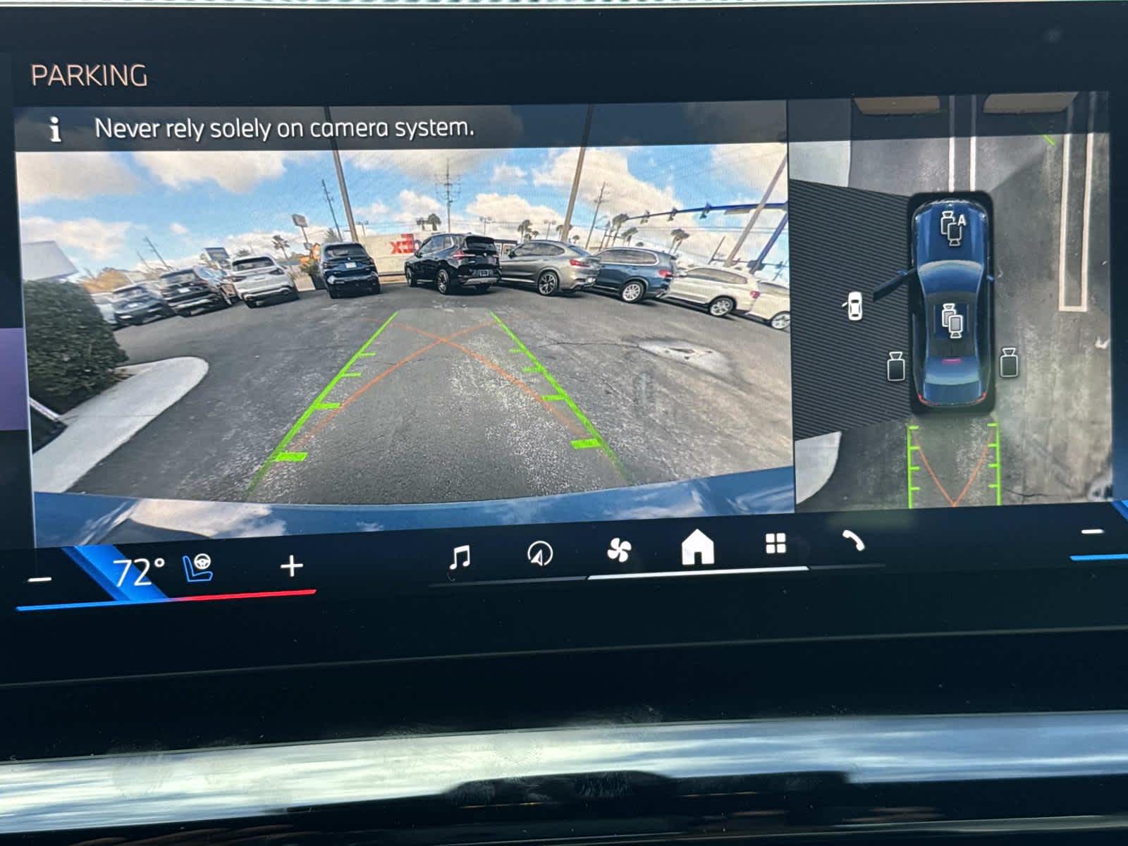 2025 BMW 5 Series 530i