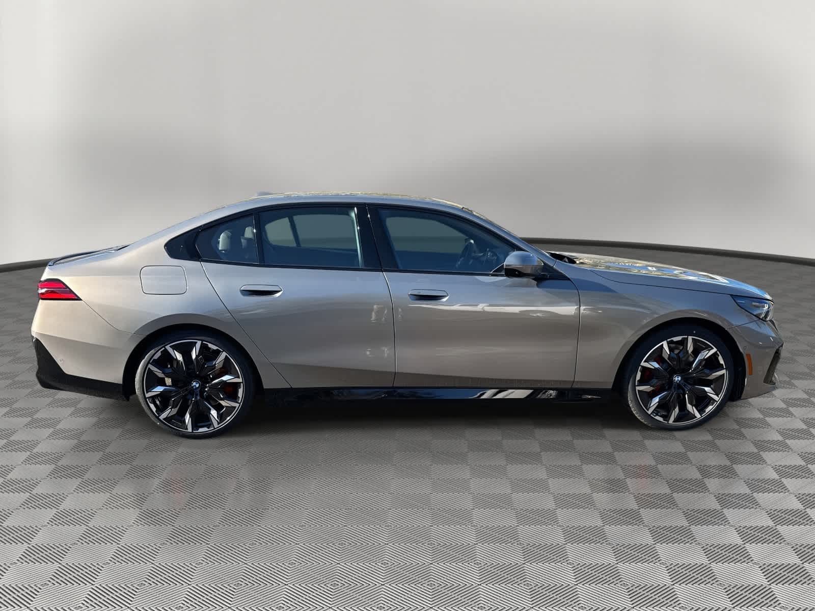 2026 BMW 5 Series 530i