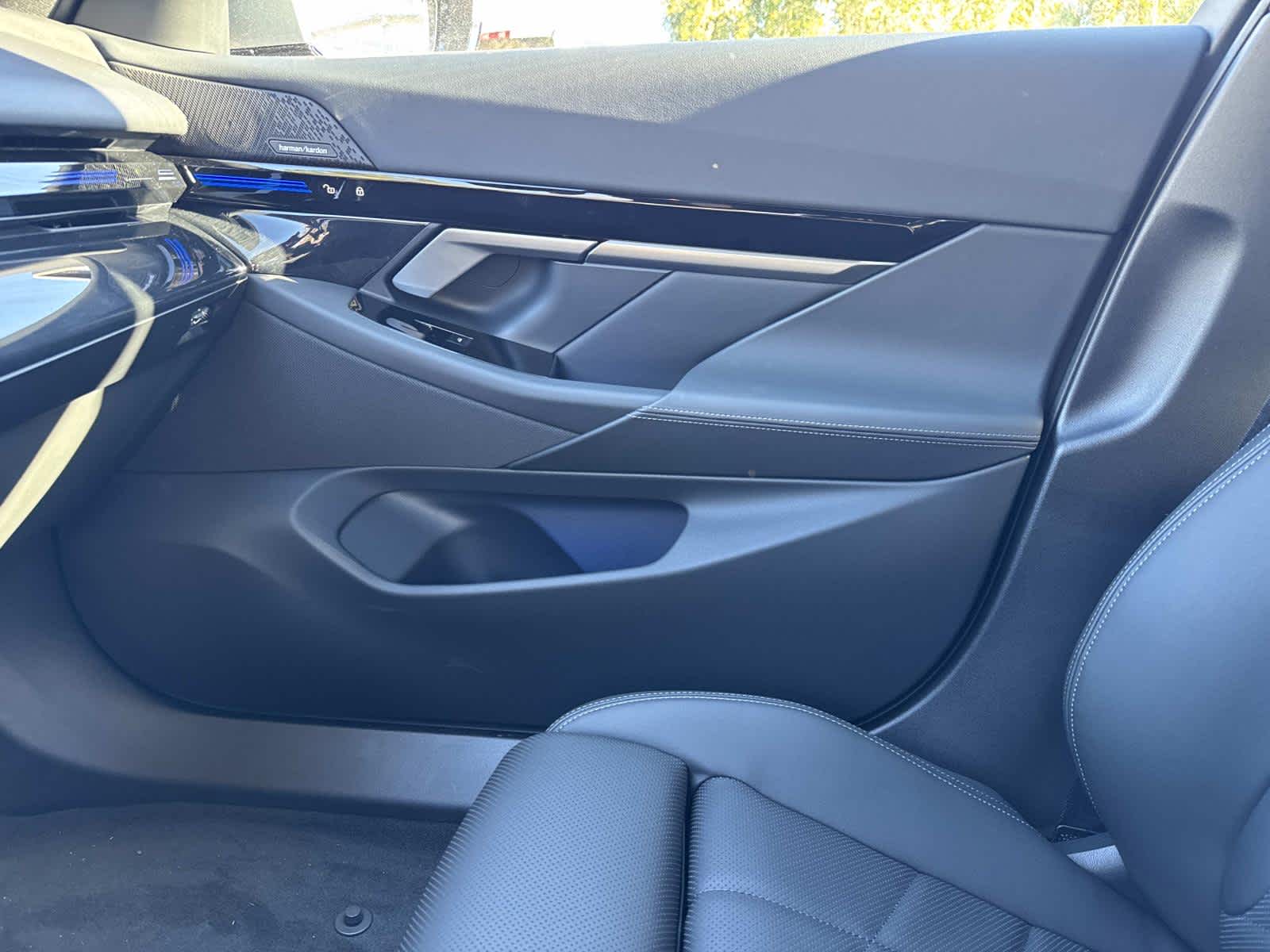 2026 BMW 5 Series 530i