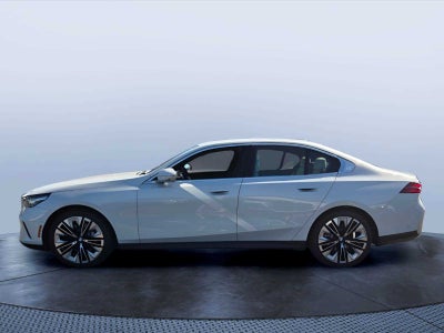 2027 BMW 530i 530i