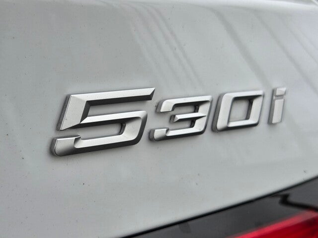 2026 BMW 530i 530i