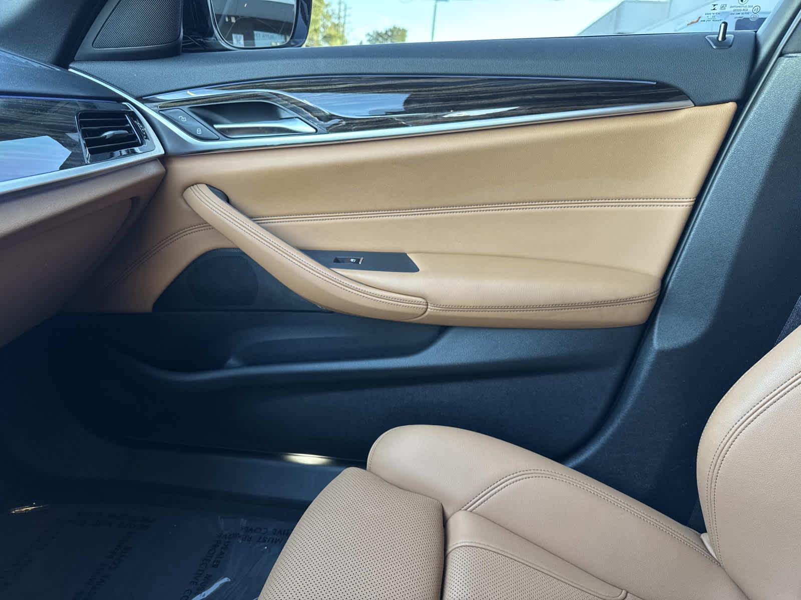 2023 BMW 5 Series 530i