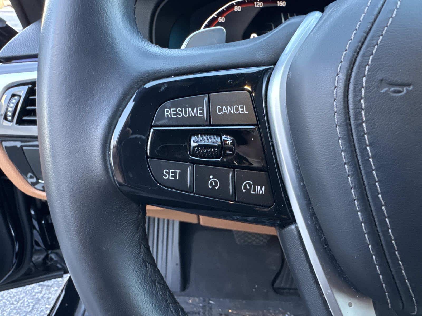 2023 BMW 5 Series 530i