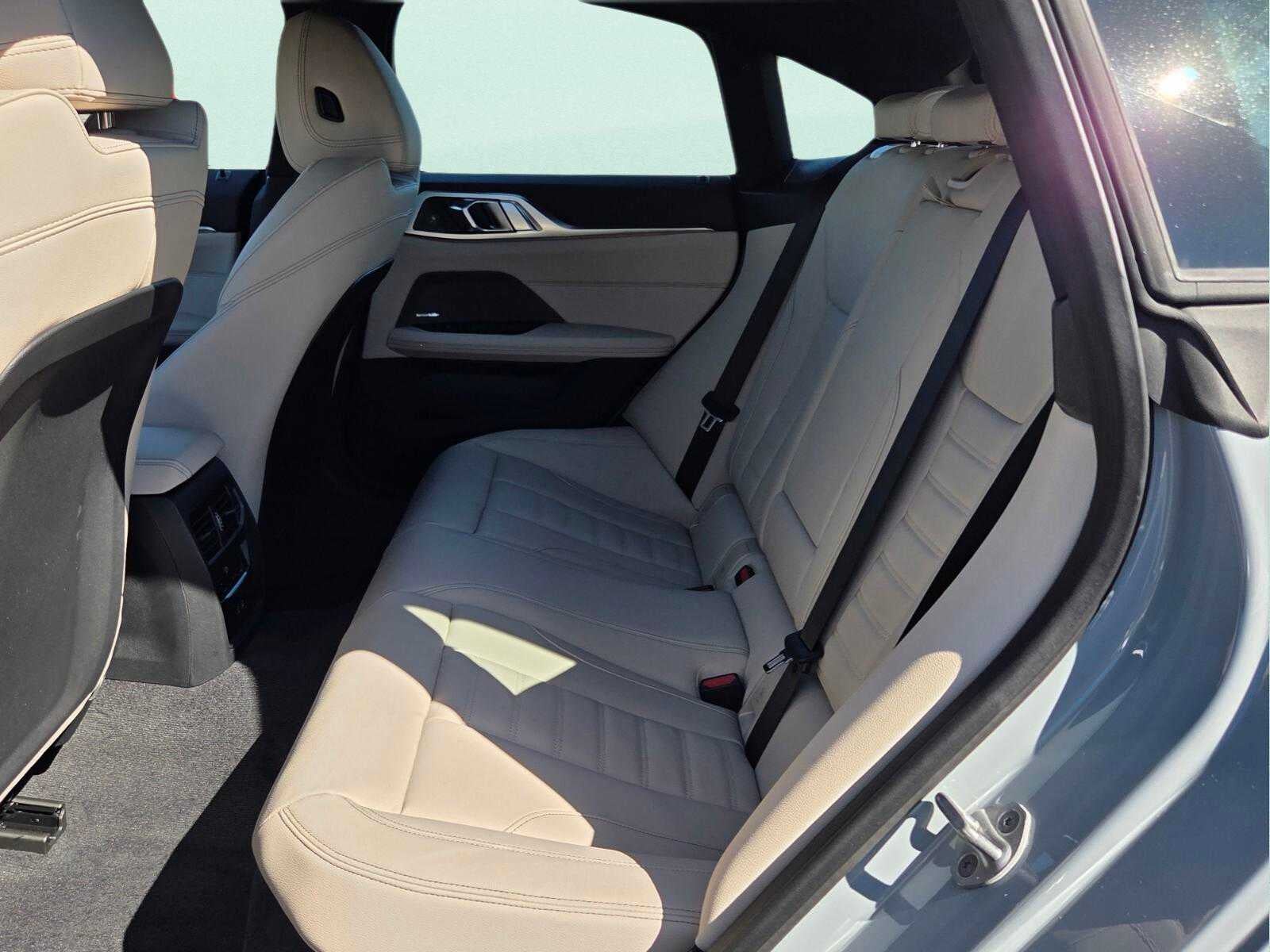 2027 BMW M440i M440i