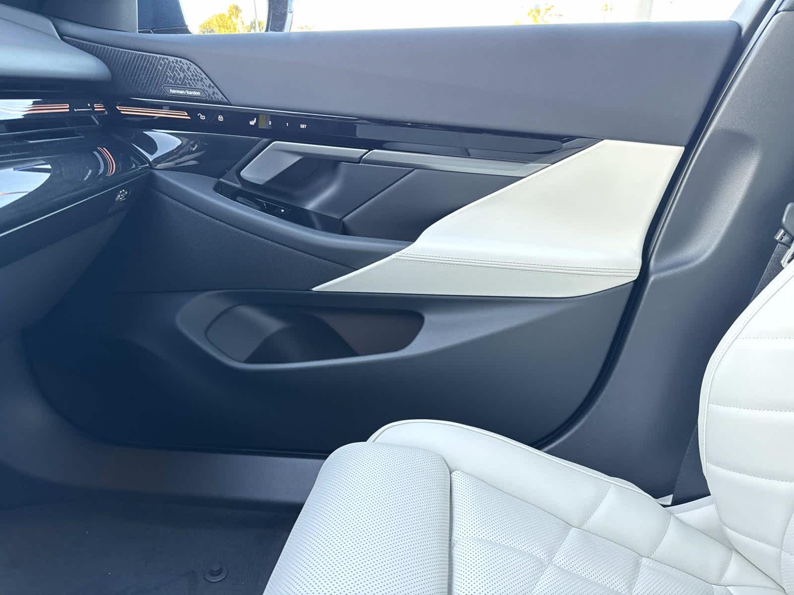 2026 BMW 5 Series 530i xDrive