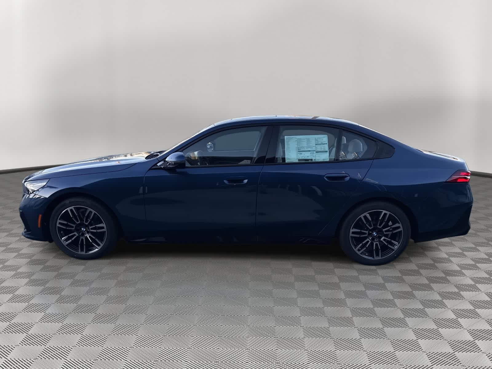 2026 BMW 5 Series 530i xDrive