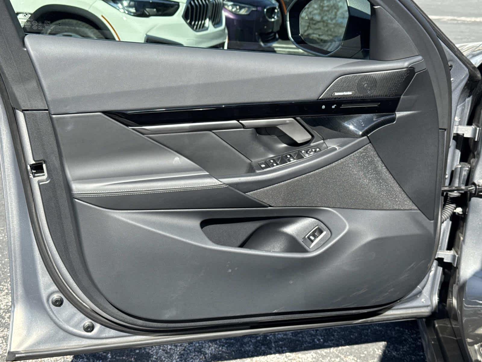 2025 BMW 5 Series 530i xDrive