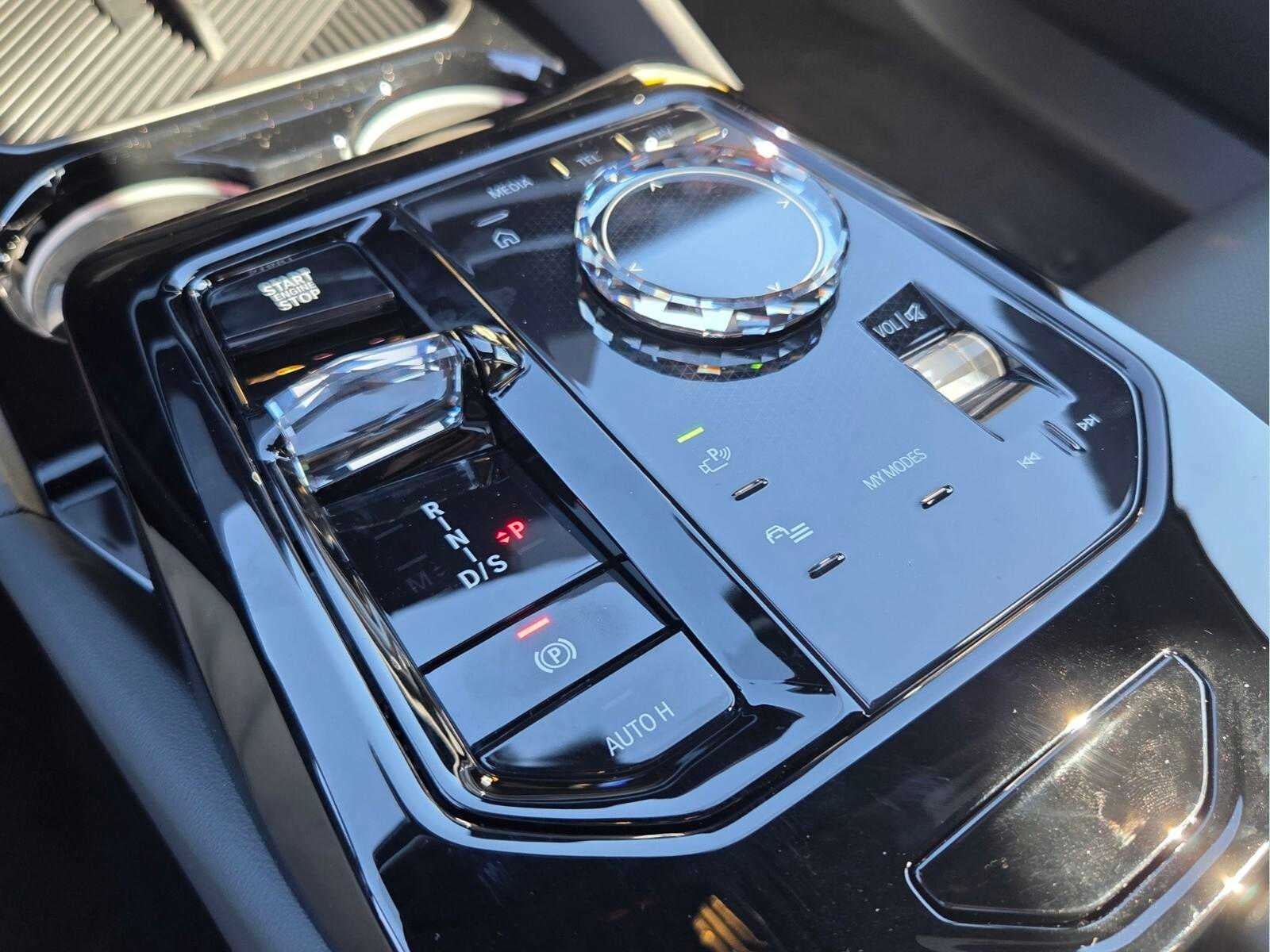 2027 BMW 540i xDrive 540i xDrive