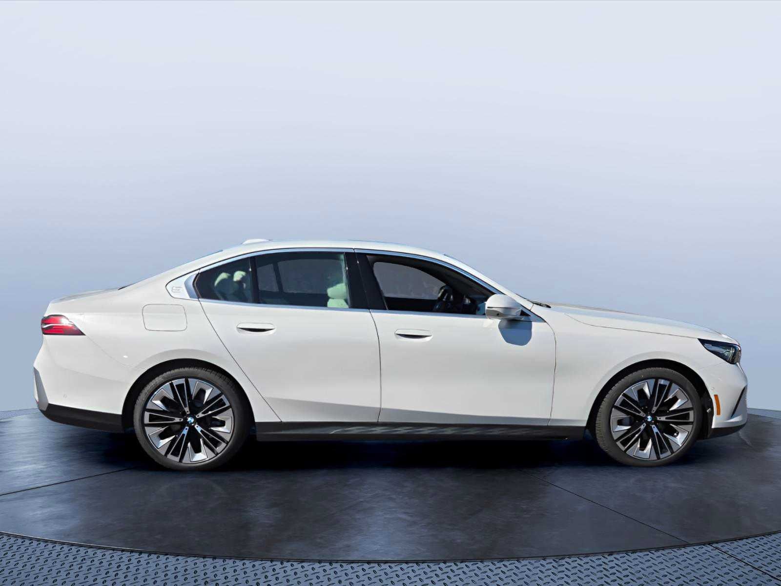 2027 BMW 740i xDrive 740i xDrive