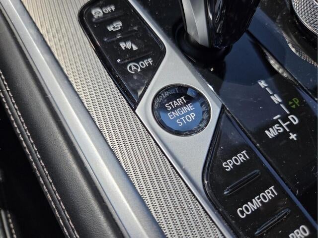 2026 BMW 8 Series 840i - Photo 26