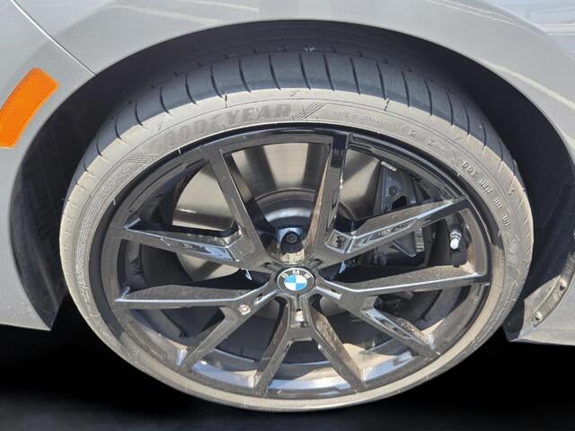 2026 BMW 8 Series 840i - Photo 9