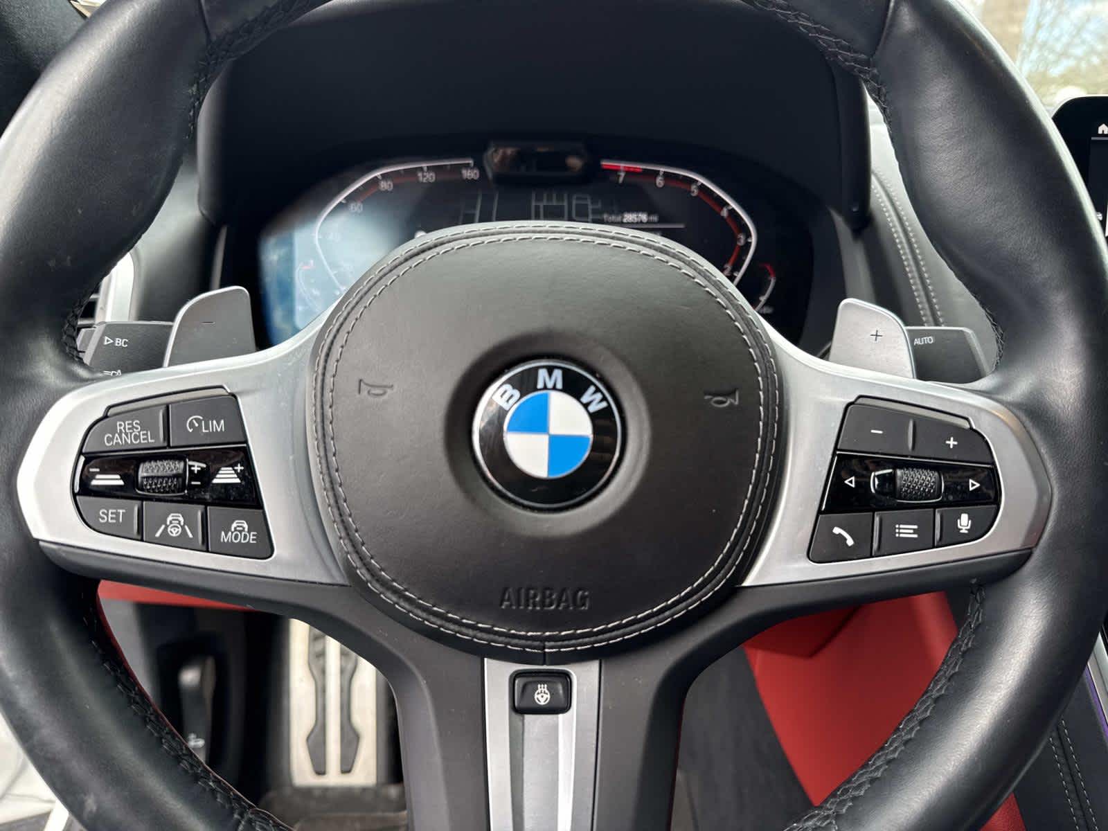 2022 BMW 8 Series 840i