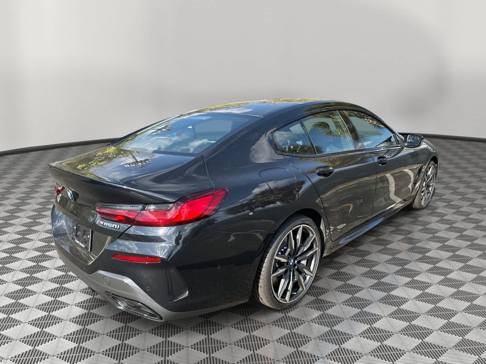 2026 BMW M850i xDrive M850i