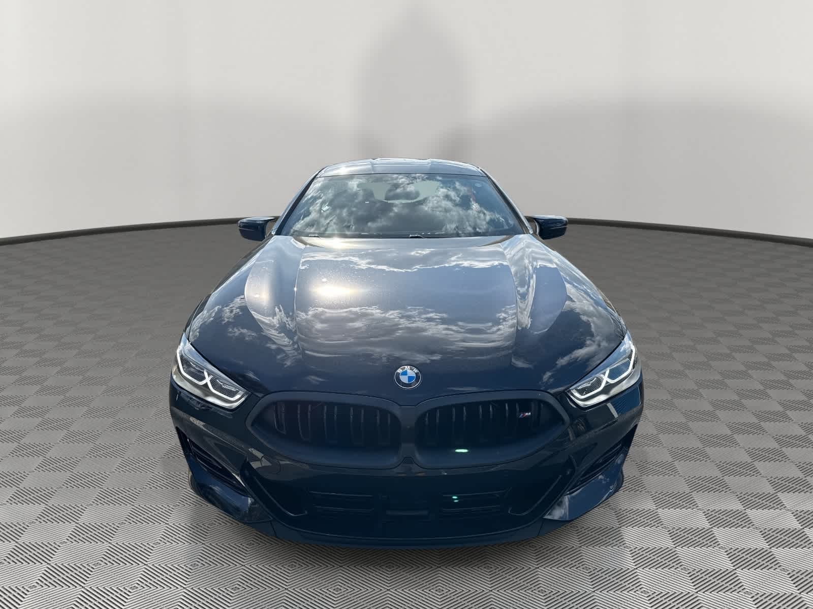 2026 BMW M850i xDrive M850i