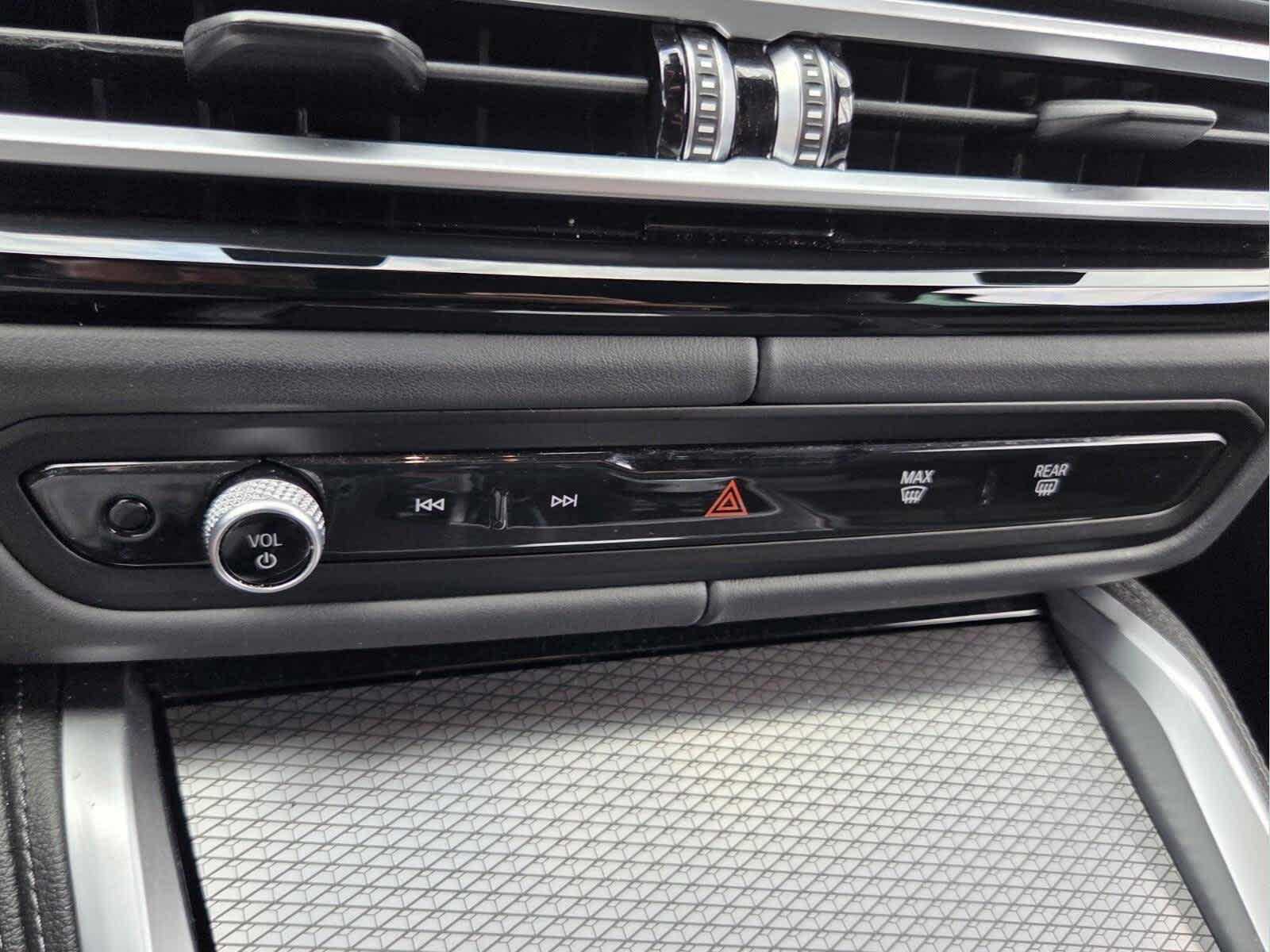 2024 BMW M4 Convertible Base - Photo 26