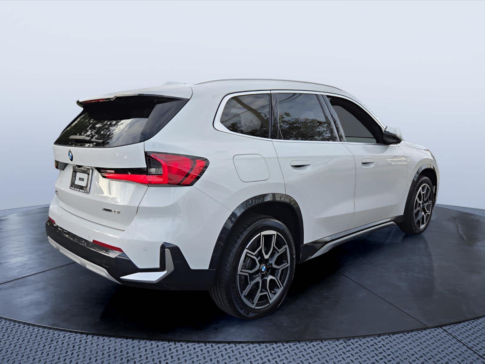 2026 BMW X1 xDrive28i xDrive28i