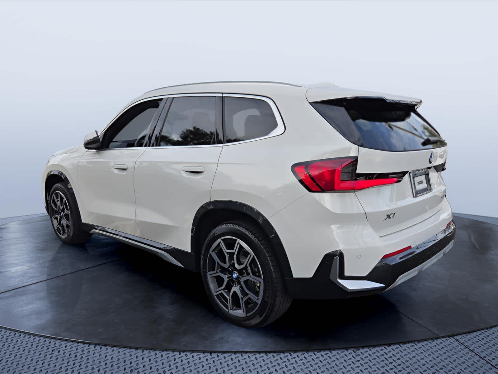 2026 BMW X1 xDrive28i xDrive28i