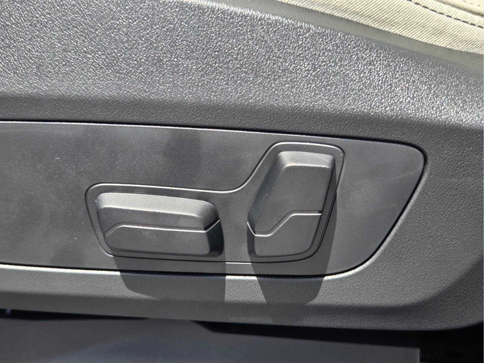 2026 BMW X1 xDrive28i xDrive28i