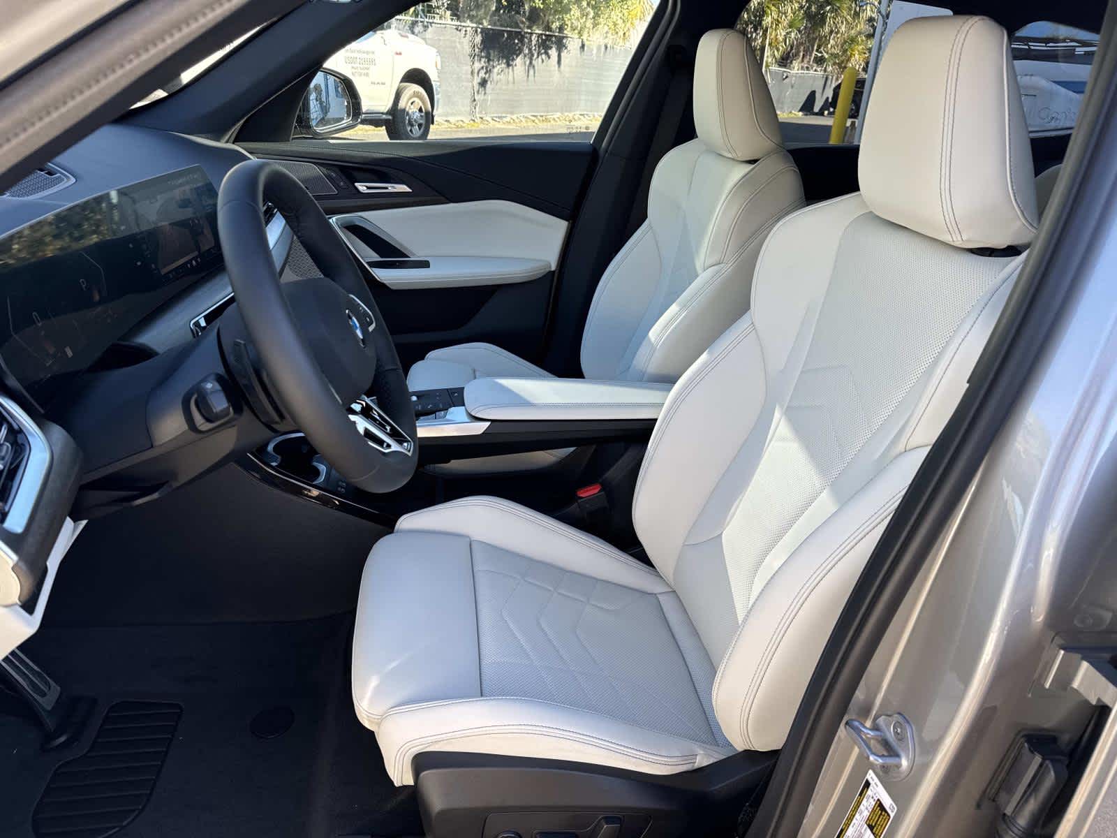 2026 BMW X1 xDrive28i xDrive28i