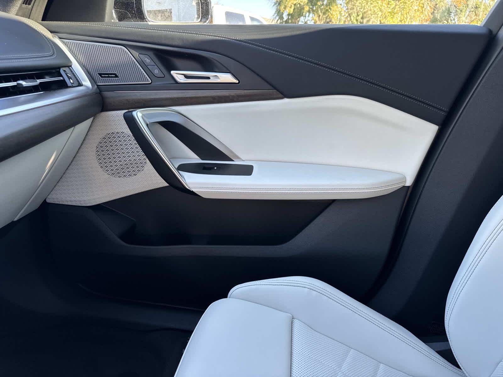 2026 BMW X1 xDrive28i xDrive28i