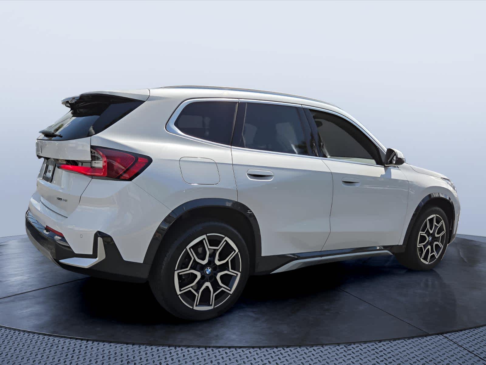 2026 BMW X1 xDrive28i xDrive28i