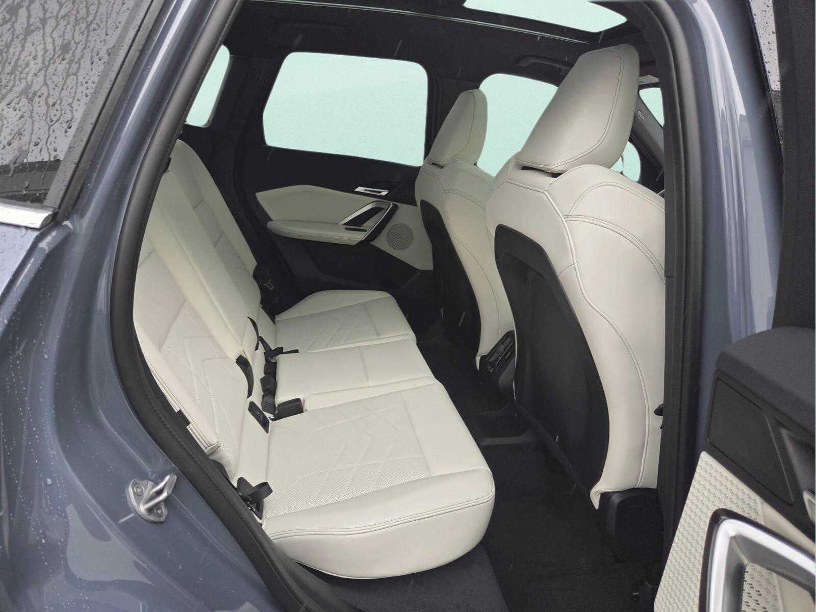 2027 BMW X1 xDrive28i xDrive28i