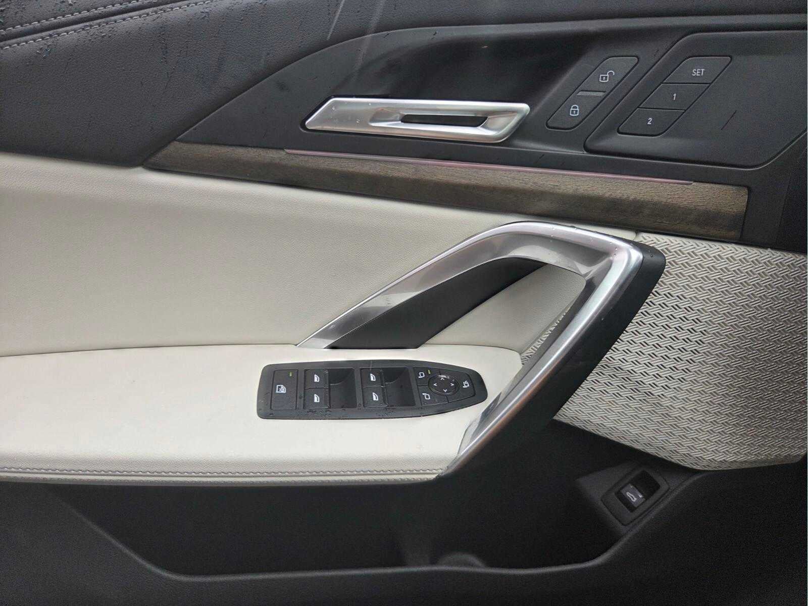 2027 BMW X1 xDrive28i xDrive28i