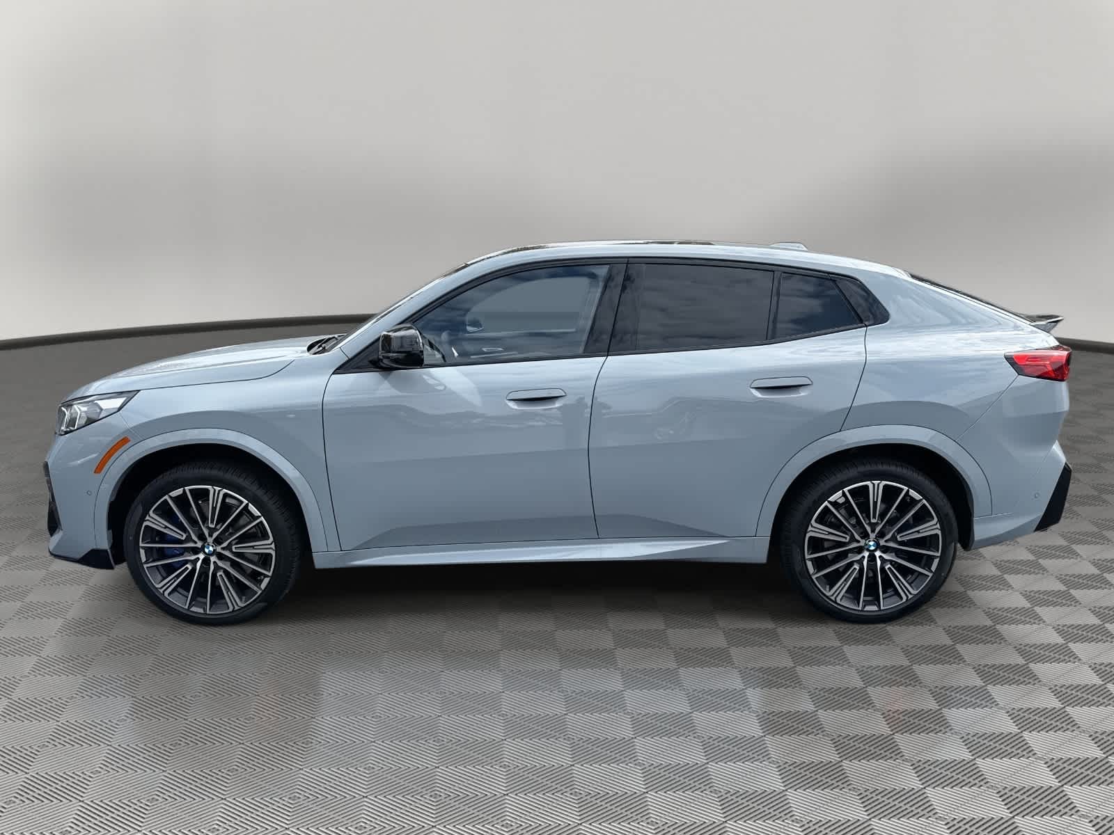 2026 BMW X2 M35i M35i