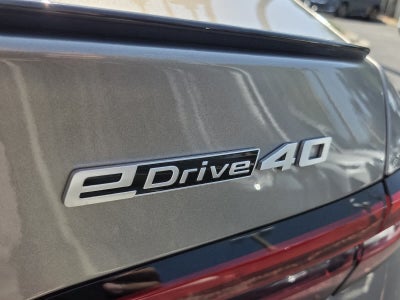 2025 BMW i5 eDrive40