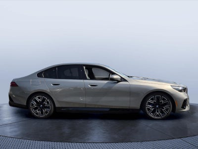 2025 BMW i5 eDrive40