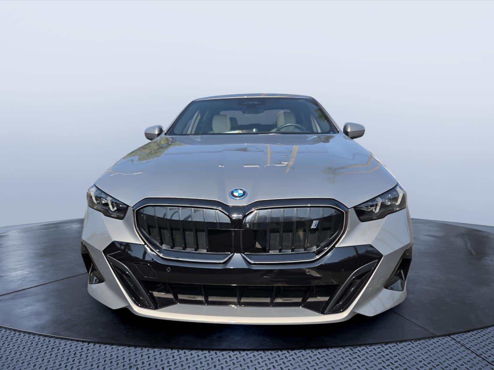 2025 BMW i5 40 - Photo 8