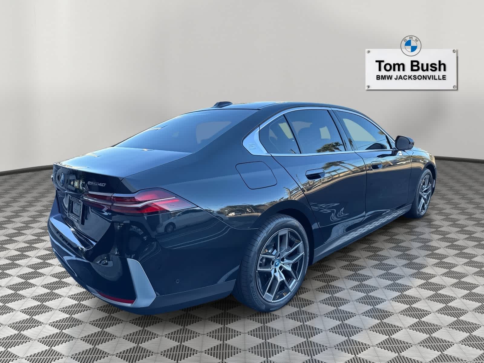 2025 BMW i5 eDrive40