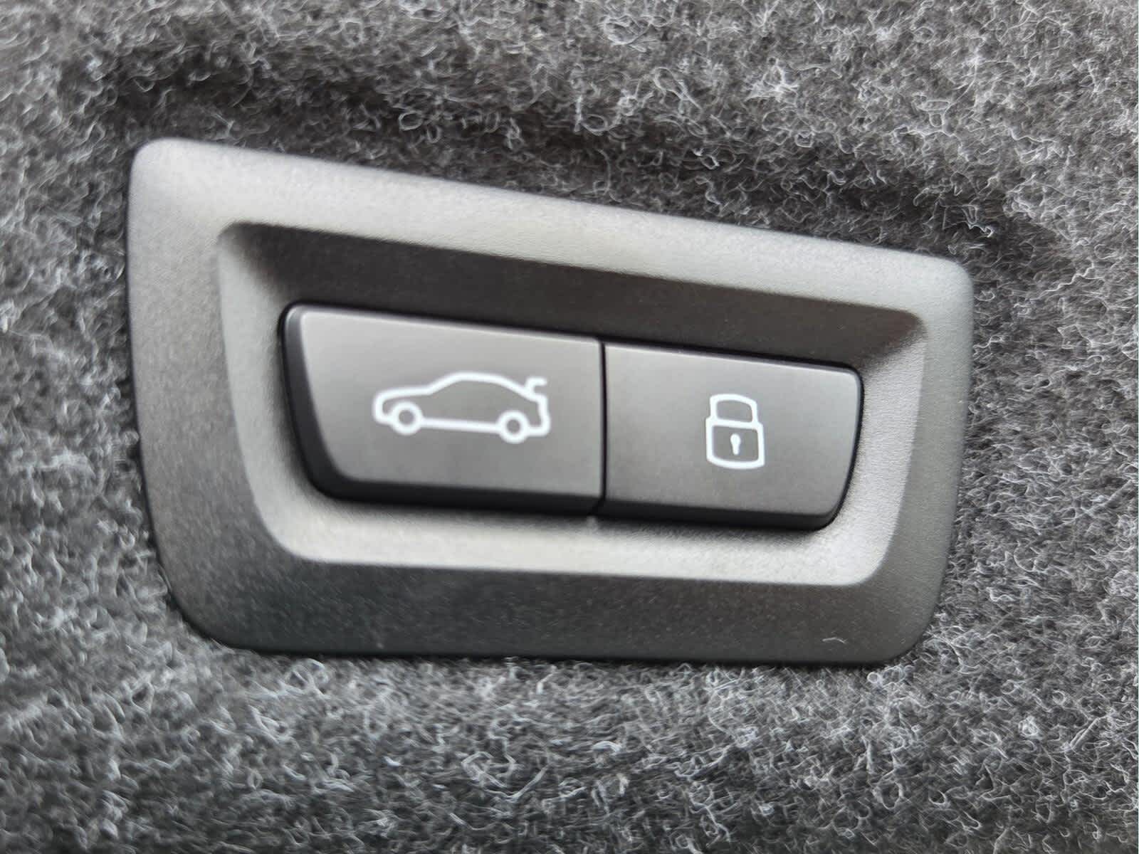 2026 BMW i5 40 - Photo 18