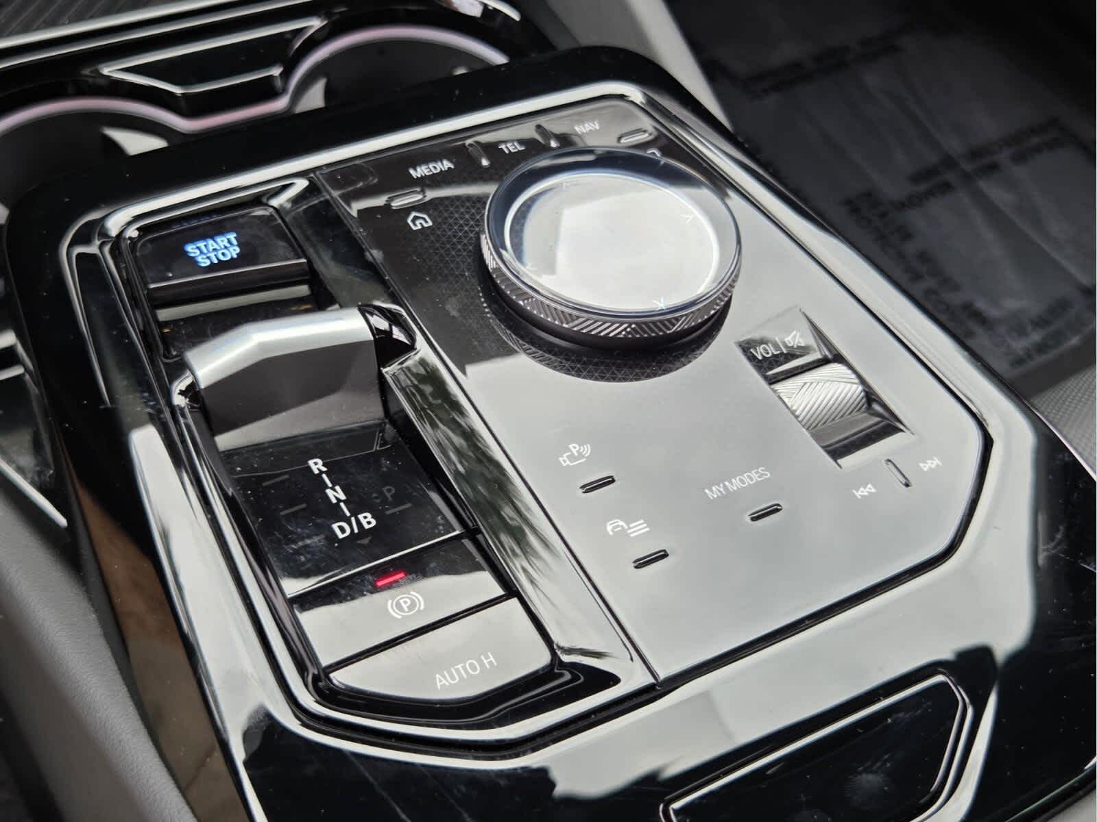 2026 BMW i5 40 - Photo 28