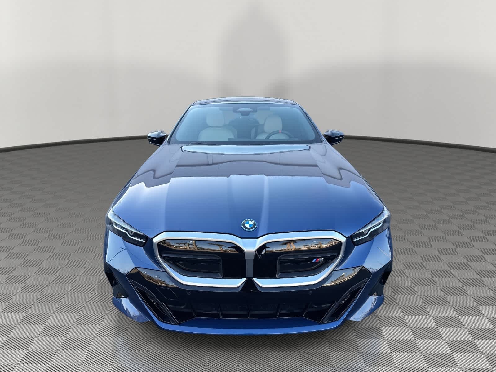 2025 BMW i5 M60