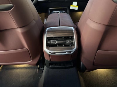 2026 BMW i7 xDrive60