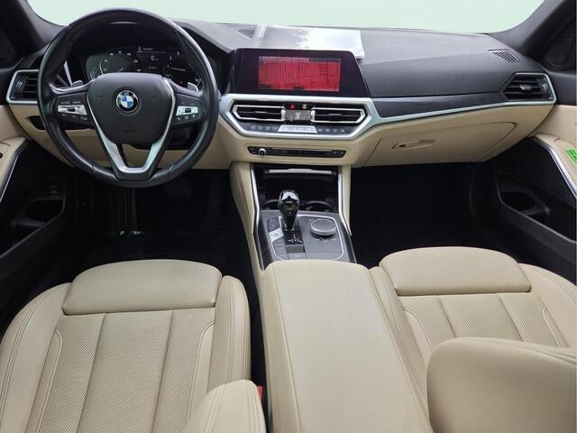 2022 BMW 330i 330i