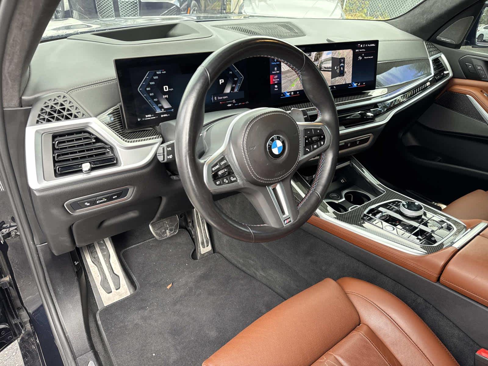2024 BMW X7 M60i