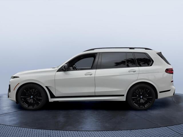 2025 BMW X7 M60I