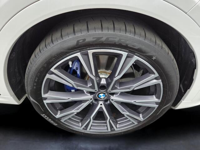 2021 BMW X7 M50I