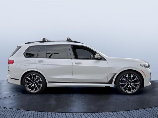 2021 BMW X7 M50I